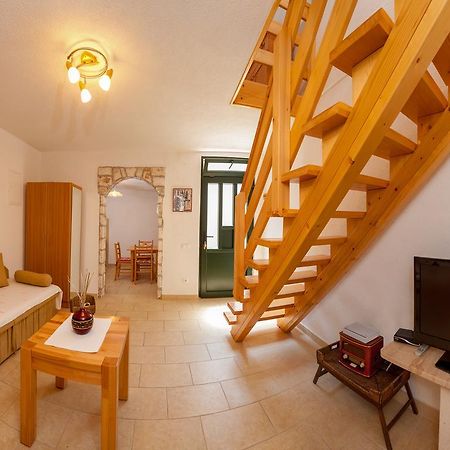 Apartments Mande And Kate Baška Voda Δωμάτιο φωτογραφία